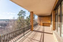 Видовая квартира в Зеленых Холмах