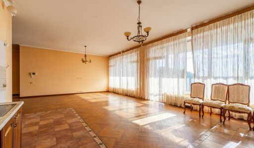 Видовая квартира в Зеленых Холмах