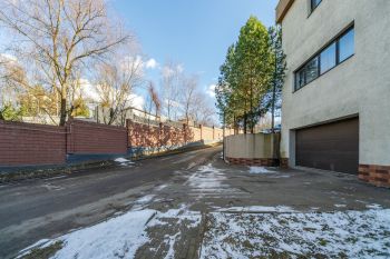 Видовая квартира в Зеленых Холмах