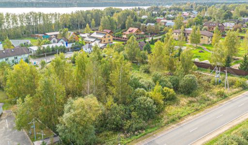 Участок в Большом Ивановском