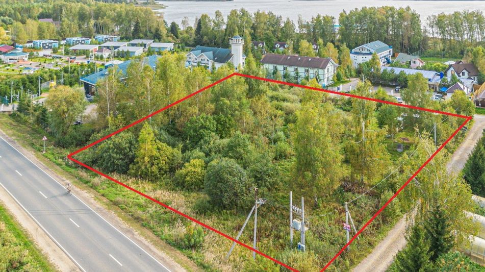 Участок в Большом Ивановском