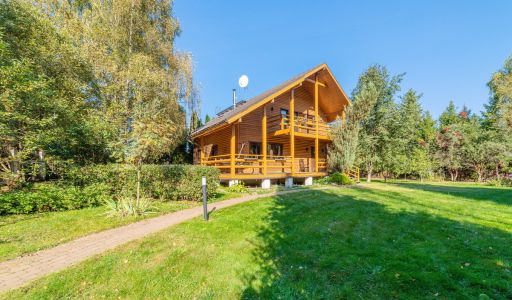 Дом у леса в п. Пестово