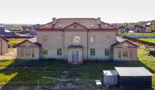 Дом в КП Аврора