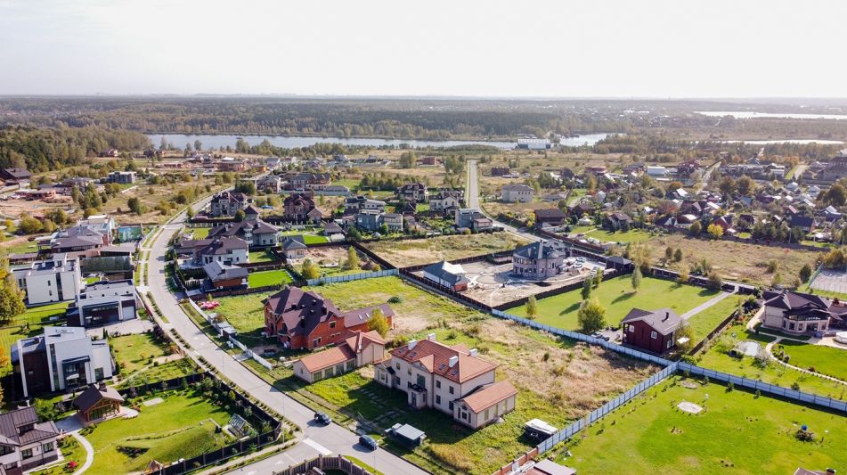 Дом в КП Аврора