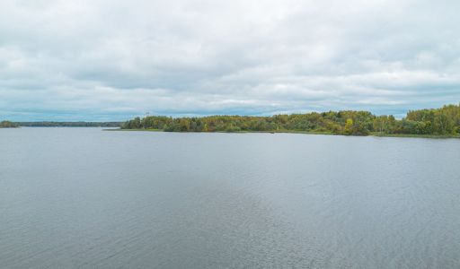Участок на первой линии Витенево