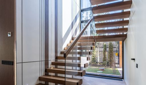 Дом у озера в КП Усадьба