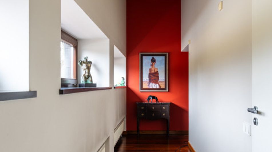 Дом на лесном участке в Бенилюксе