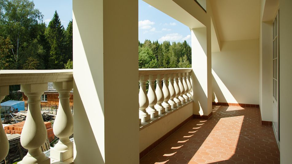 Дом у леса в поселке Риверсайд