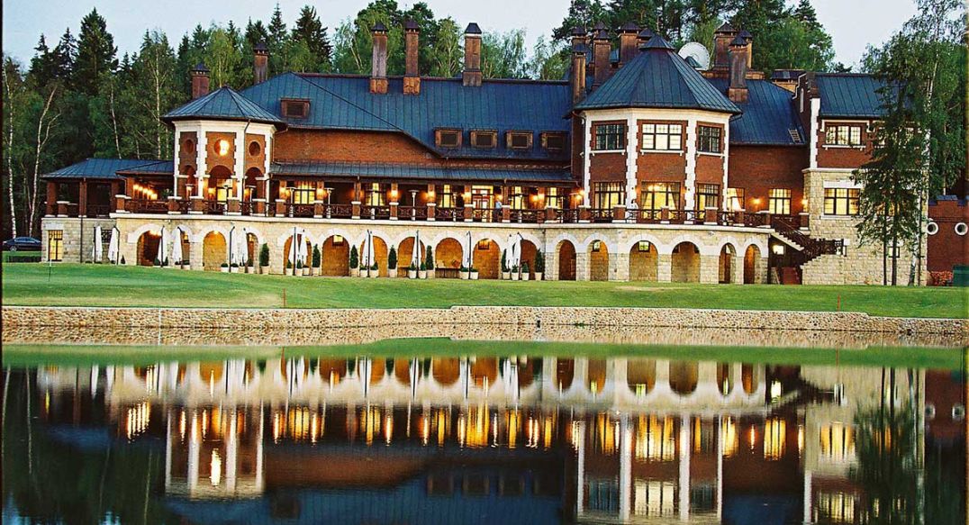 Гольф клуб Пестово