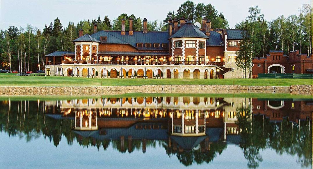 Гольф клуб Пестово