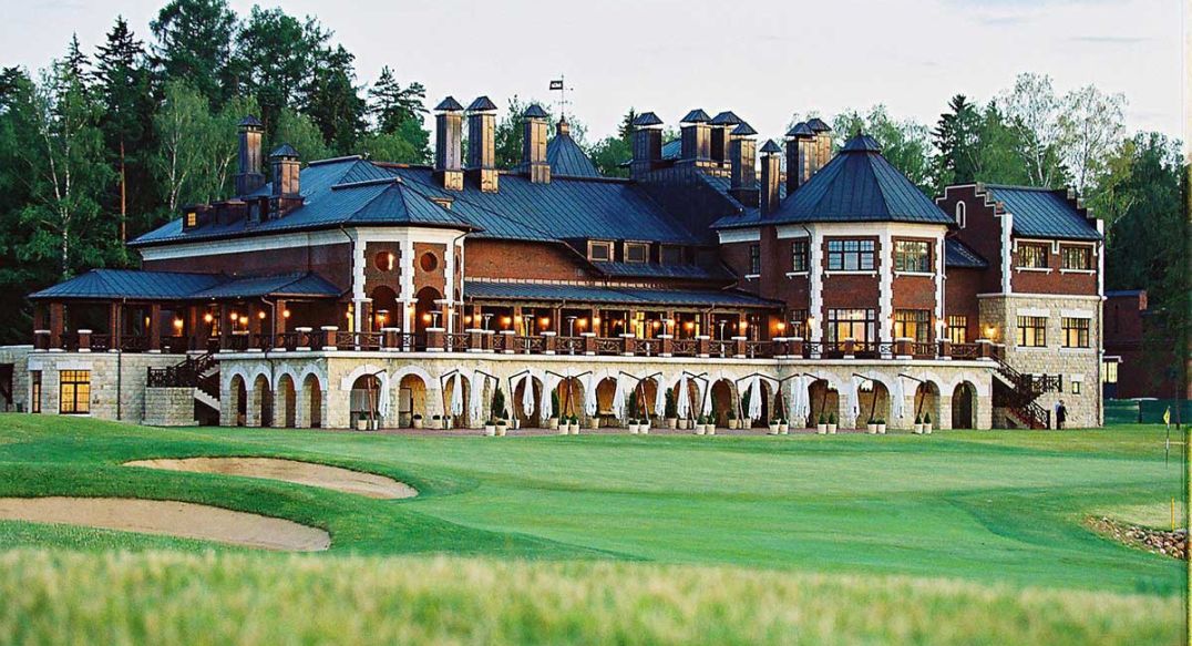 Гольф клуб Пестово