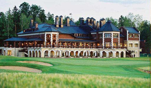 Гольф клуб Пестово