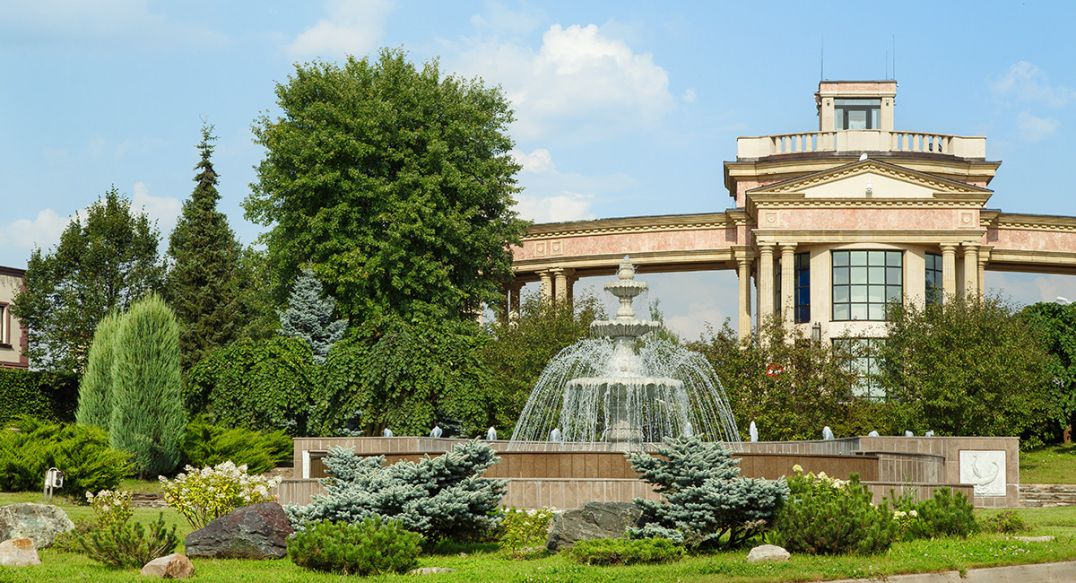 Ренессанс Парк