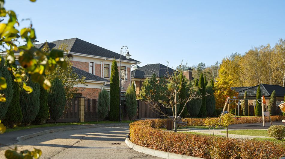 Угловой таунхаус в КП Павлово-2