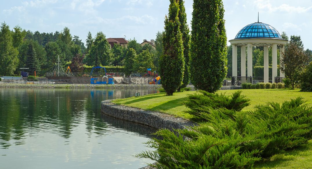 Ренессанс Парк