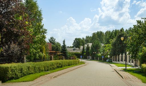 Дом у леса в поселке Риверсайд