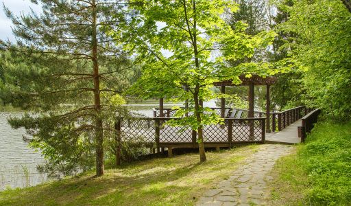 Дом у воды в КП Новое время