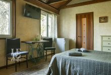 База отдыха на озере Селигер