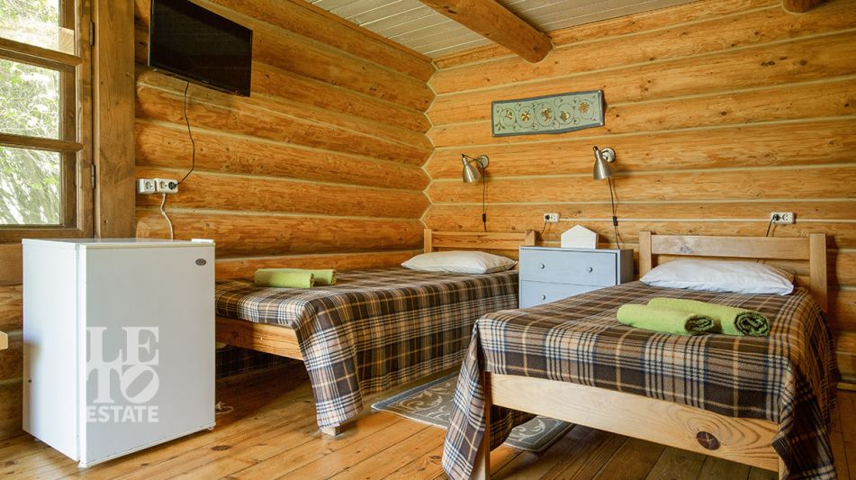 База отдыха на озере Селигер