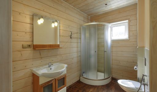 Дом на берегу Рыбинского водохранилища