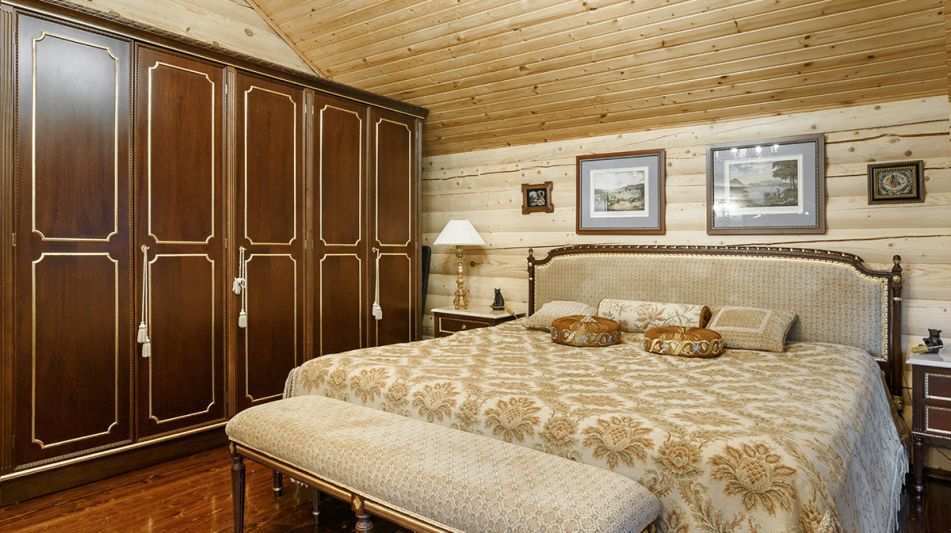 Дом у воды в КП Новое время