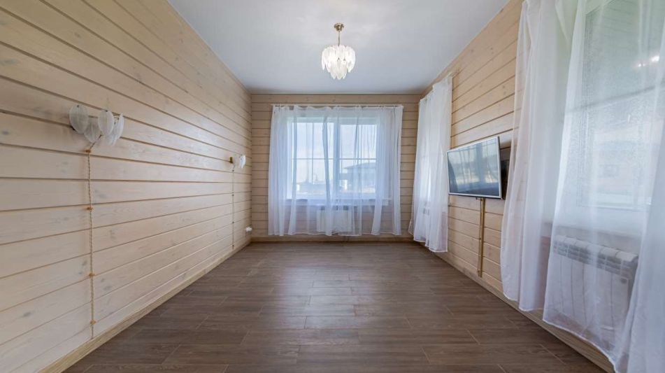 Деревянный дом в КП Павловы озера