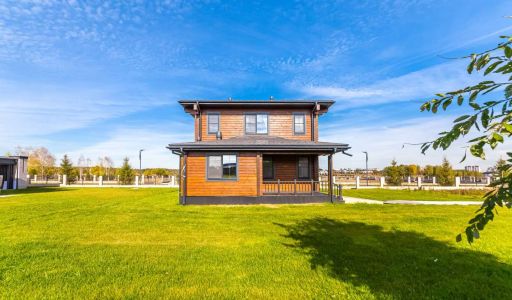 Деревянный дом в КП Павловы озера