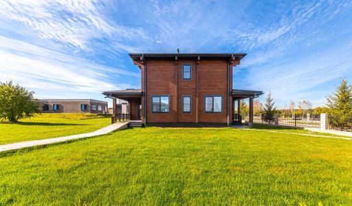 Деревянный дом в КП Павловы озера