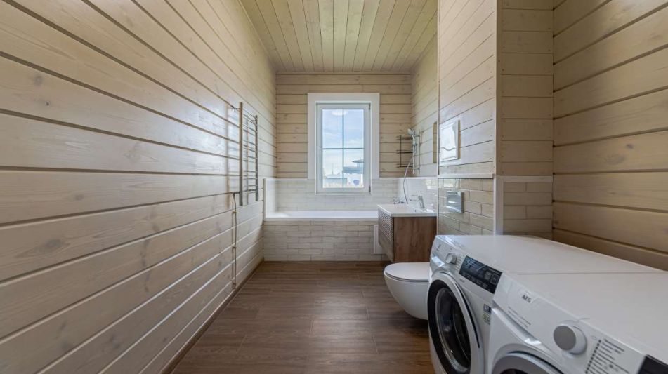 Деревянный дом в КП Павловы озера