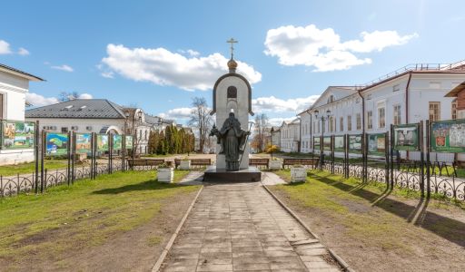 Дом первая линия Калязин