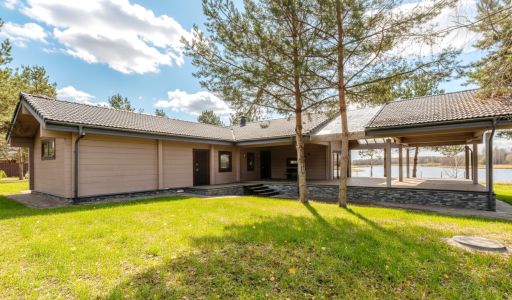 Дом первая линия Калязин