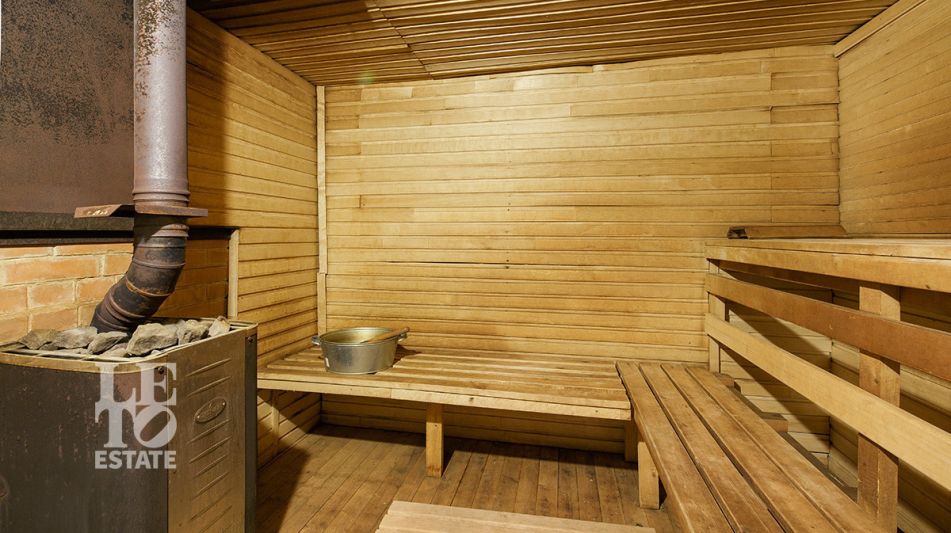 База отдыха на озере Селигер