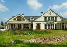 Дом у леса в поселке Риверсайд