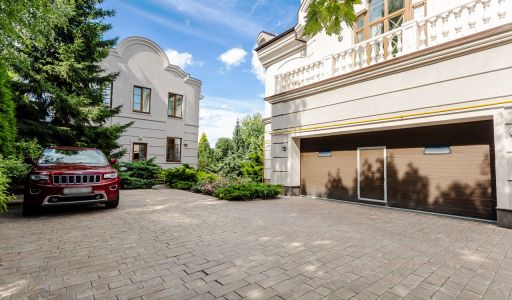 Дом с лифтом в КП Новахово