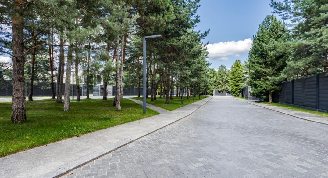 Никольский бульвар