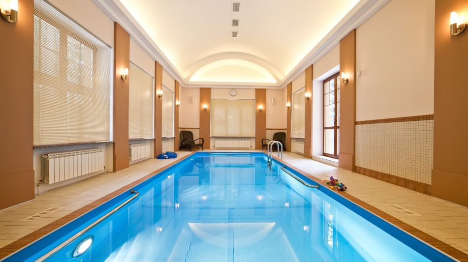 Дом с бассейном КП Никологорское