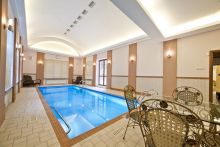 Дом с бассейном КП Никологорское