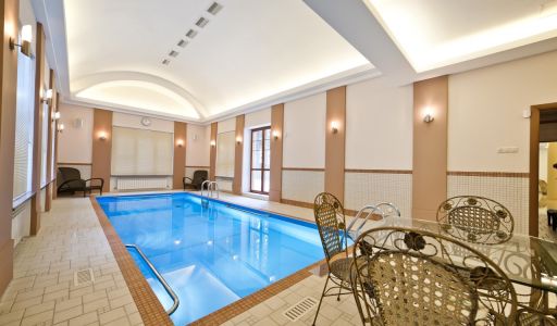 Дом с бассейном КП Никологорское