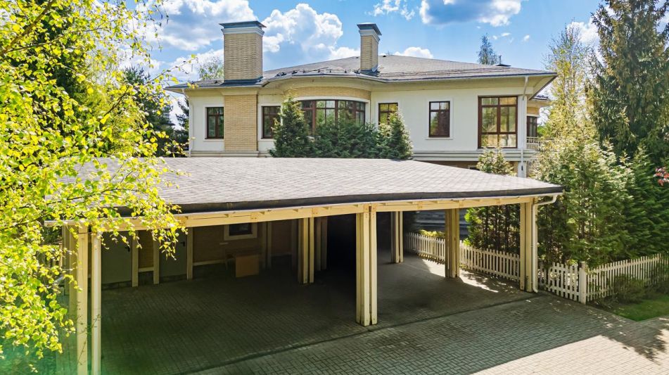 Дом в КП Резиденции Бенилюкс