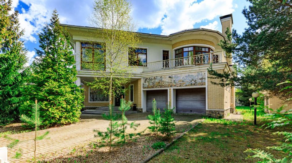 Дом в КП Резиденции Бенилюкс