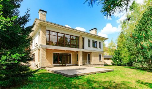 Дом в КП Резиденции Бенилюкс