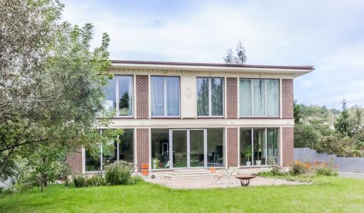 Дом у воды в Глухово