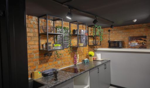 Готовый  бизнес на Кедрова