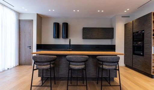 Дом с бассейном в КП Монтевиль