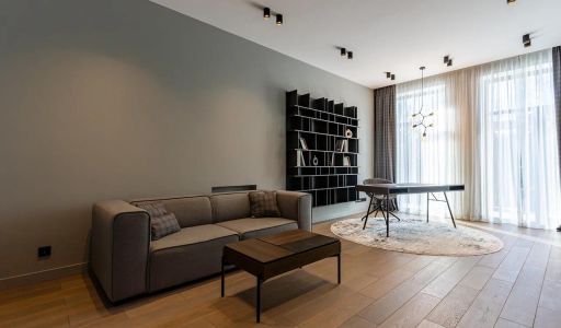 Дом с бассейном в КП Монтевиль