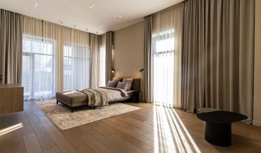 Дом с бассейном в КП Монтевиль