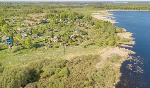 Усадьба на берегу оз. Селигер