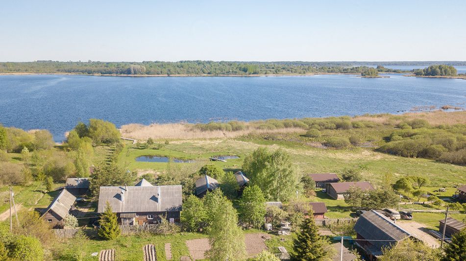 Усадьба на берегу оз. Селигер