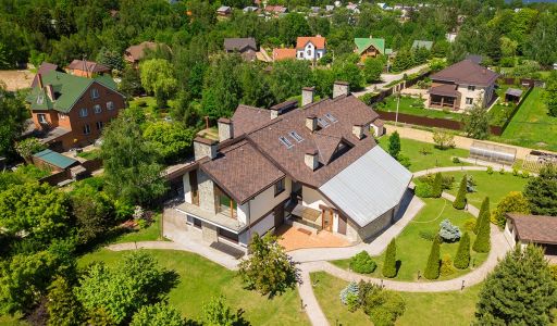 Дом в поселке Большая Черная