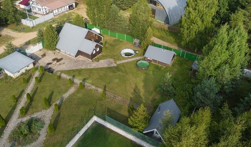 Дом на берегу Рыбинского водохранилища